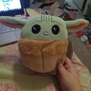NWT Mandalorian Grogu 6.5 Inch Squishmallow